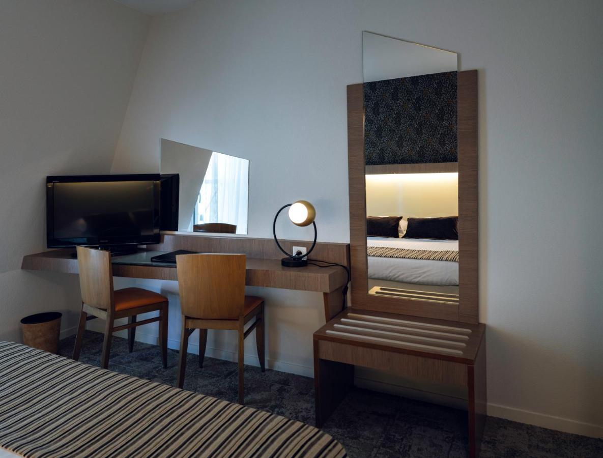 Alysson Hotel Oloron-Sainte-Marie Bagian luar foto