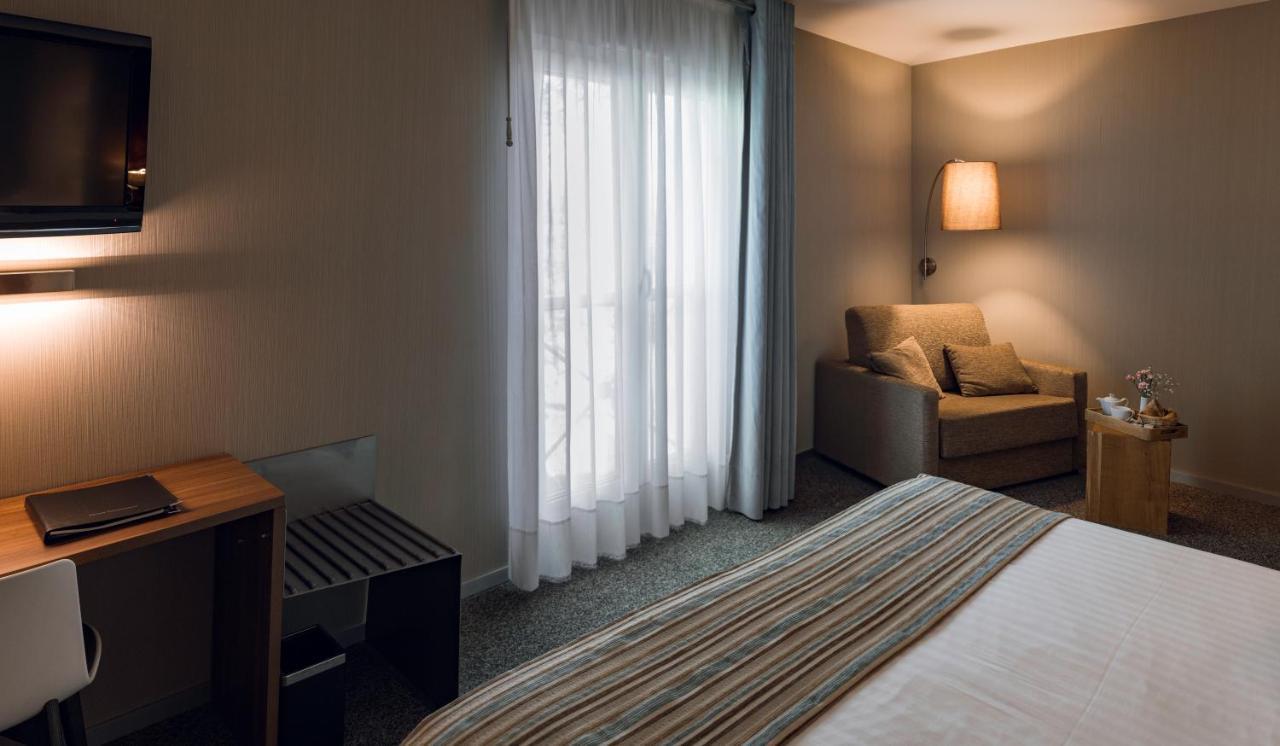 Alysson Hotel Oloron-Sainte-Marie Bagian luar foto