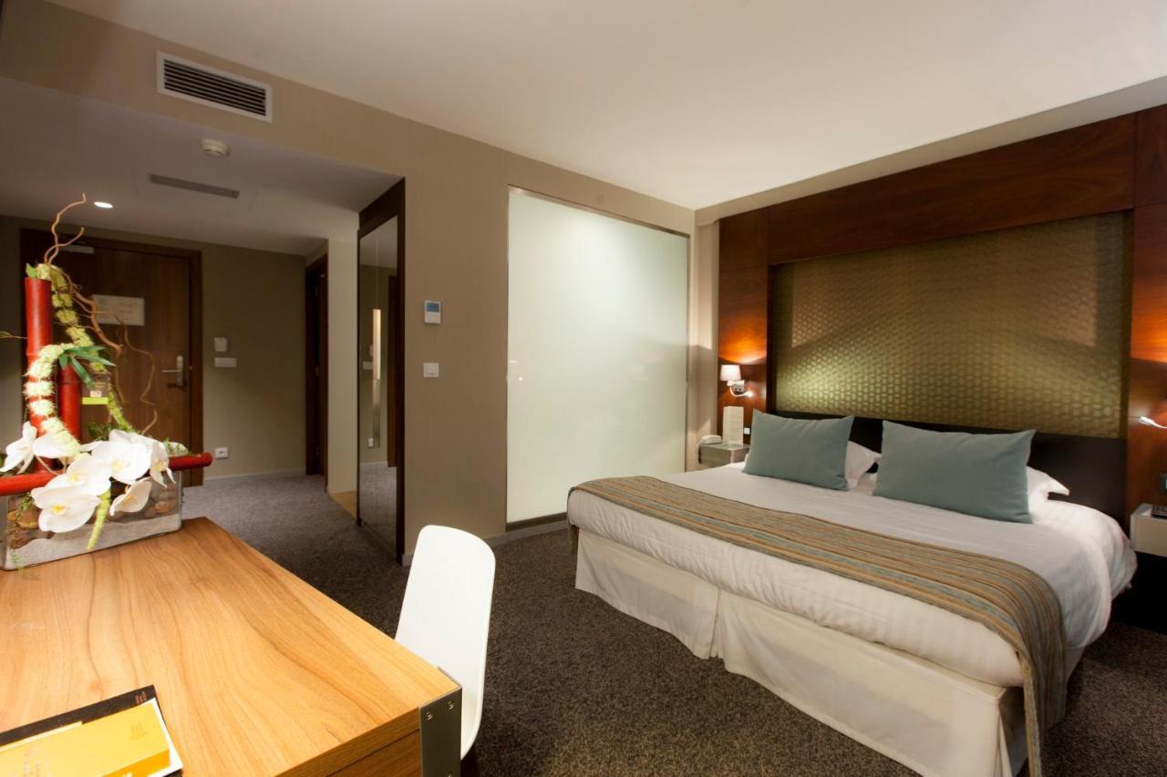 Alysson Hotel Oloron-Sainte-Marie Bagian luar foto