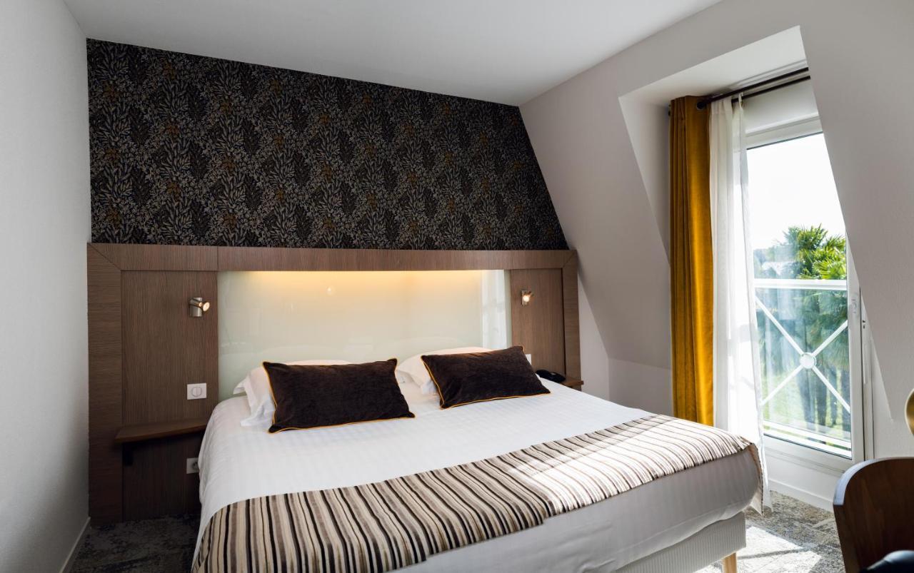 Alysson Hotel Oloron-Sainte-Marie Bagian luar foto