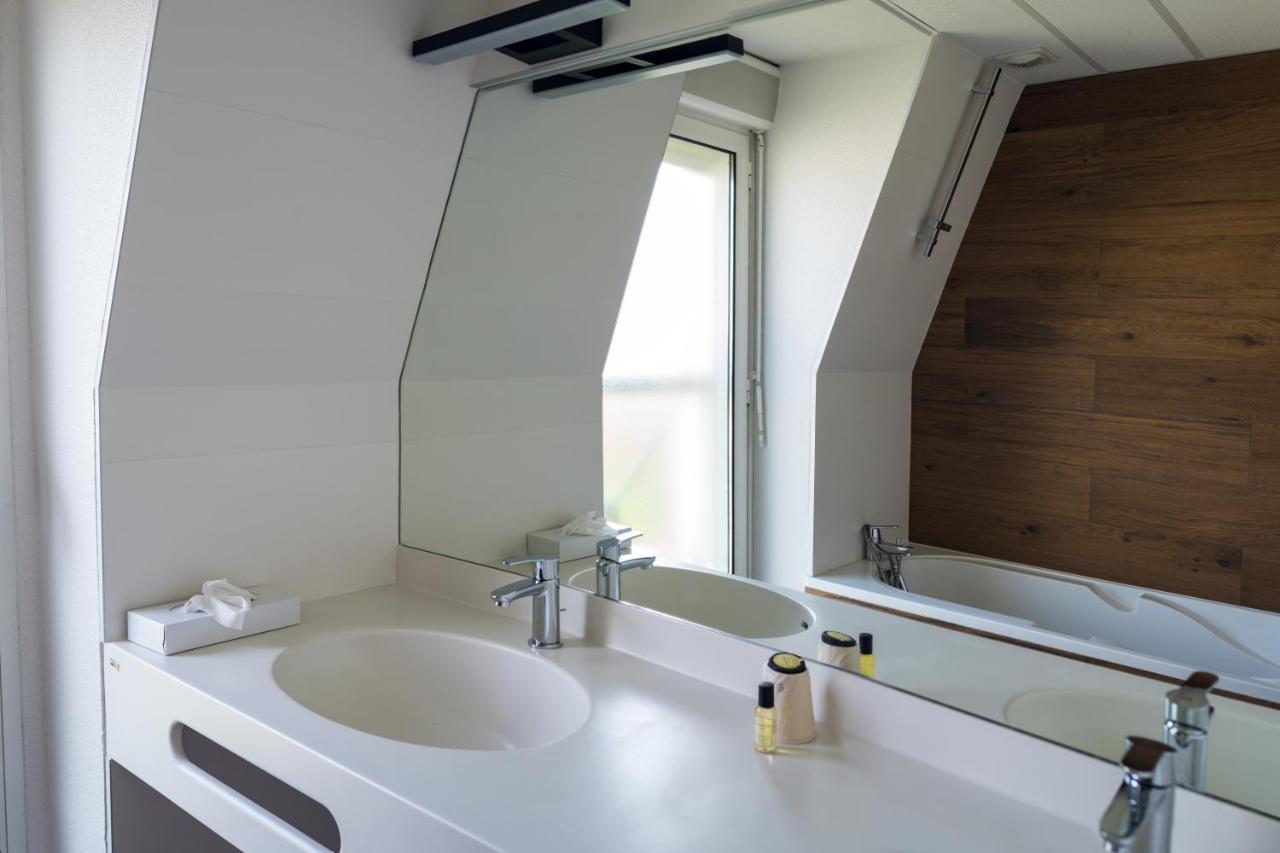 Alysson Hotel Oloron-Sainte-Marie Bagian luar foto