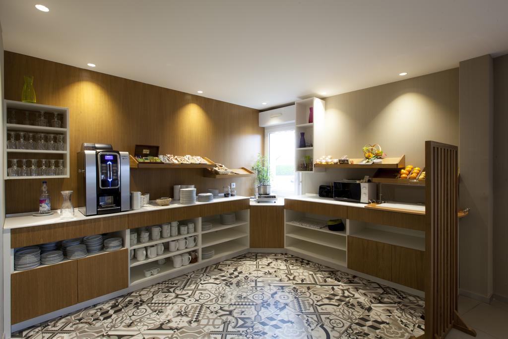 Alysson Hotel Oloron-Sainte-Marie Bagian luar foto