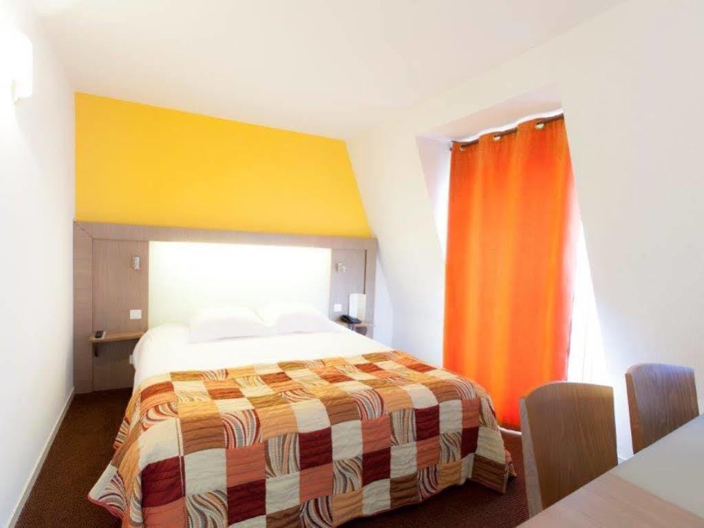 Alysson Hotel Oloron-Sainte-Marie Bagian luar foto