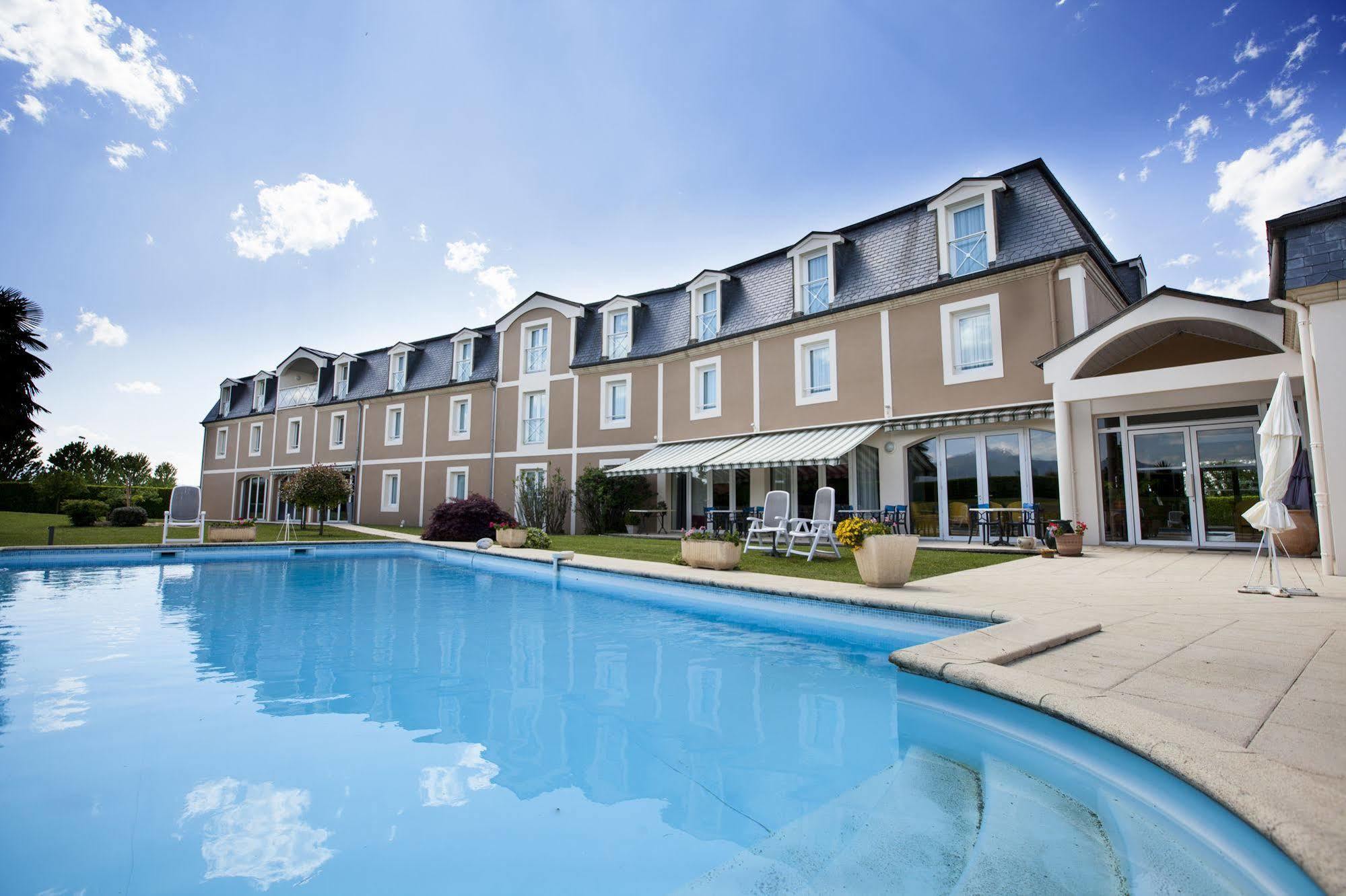 Alysson Hotel Oloron-Sainte-Marie Bagian luar foto